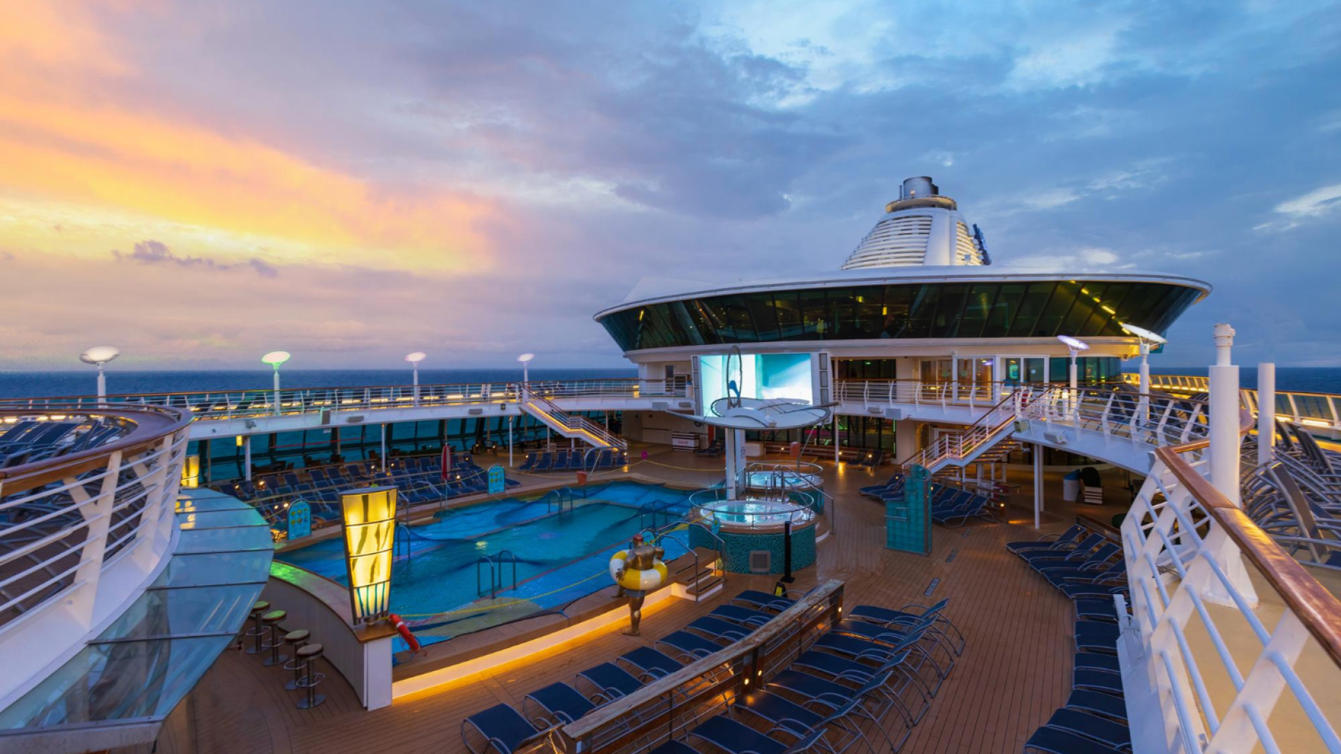 Croisières de luxe : voyagez comme une star à bord des navires les plus prestigieux